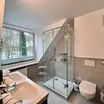 Hotel Wilhelmshoehe 4*