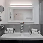 Hotel Wilhelmshoehe 4*