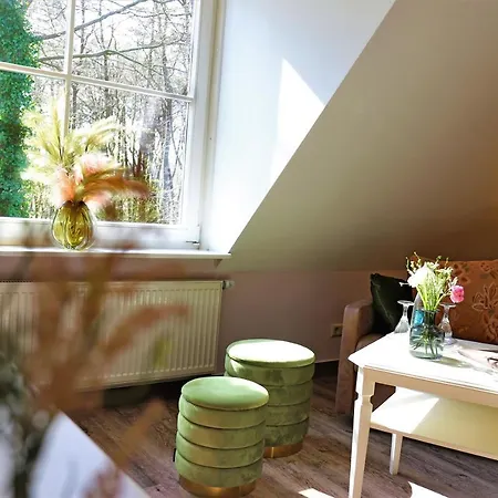 Wilhelmshöhe 4*